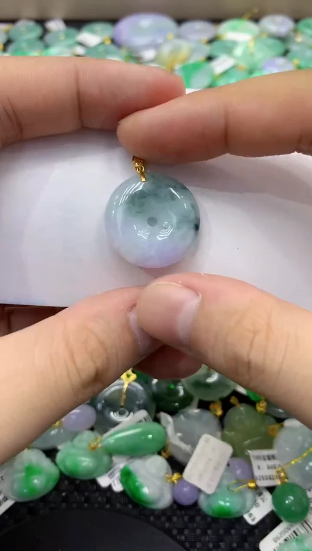 颈饰未镶嵌翡翠天然缅甸翡翠A货