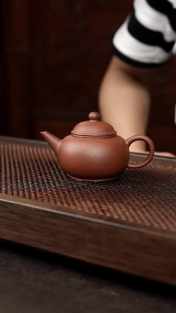 茶壶紫砂红皮龙水平