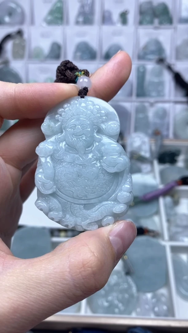 【闪购商品】翡翠颈饰未镶嵌财神