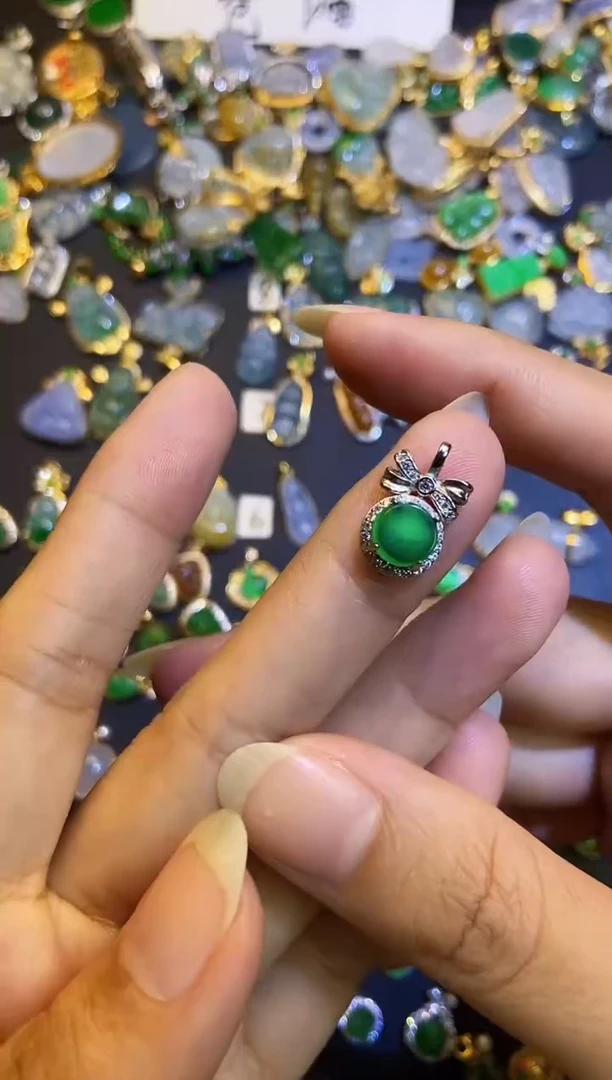 翡翠银S925镶嵌吊坠(不含链)1