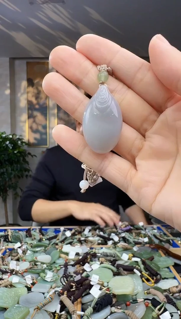 未镶嵌和田玉挂件拍一发一