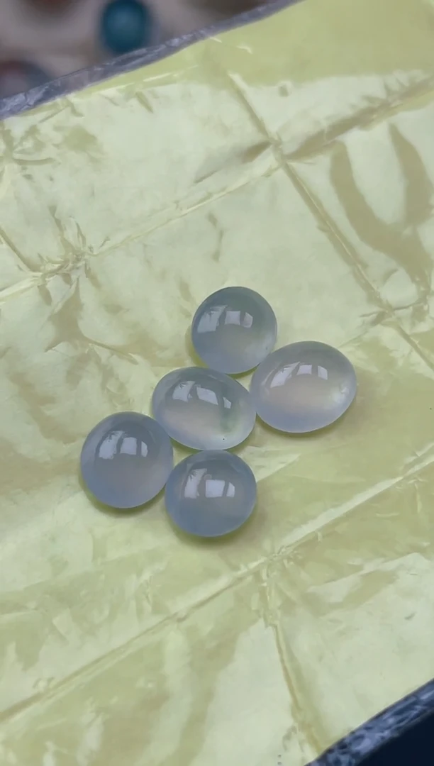 未镶嵌定制翡翠天然翡翠蛋面54