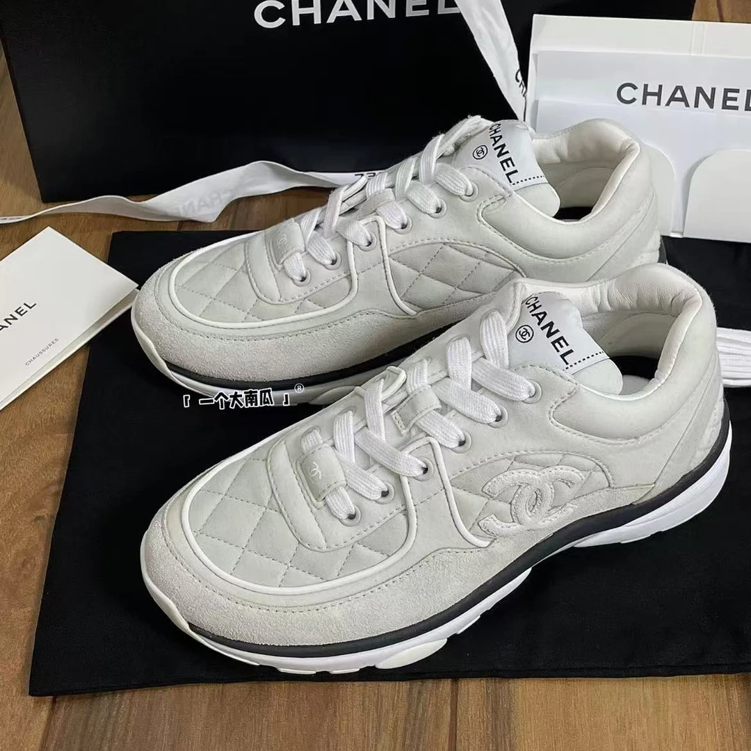 未使用 Chanel/香奈儿 白色运动鞋37.5