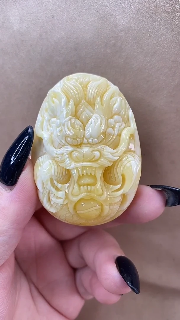 琥珀颈饰未镶嵌吊坠