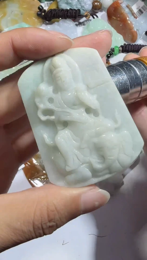 【闪购商品】翡翠颈饰未镶嵌00001333