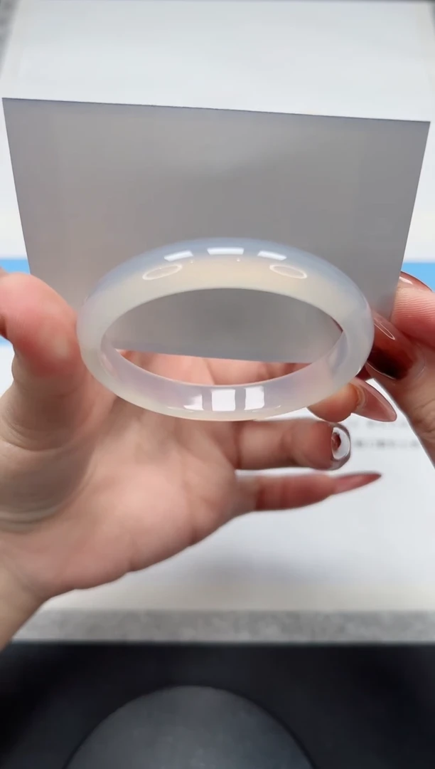 【闪购商品】玛瑙/玉髓手镯未镶嵌129/荔枝54.1