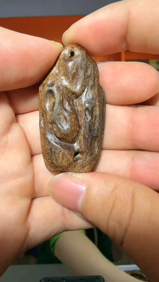 沉香吊坠9号红土太湖石多样性发一