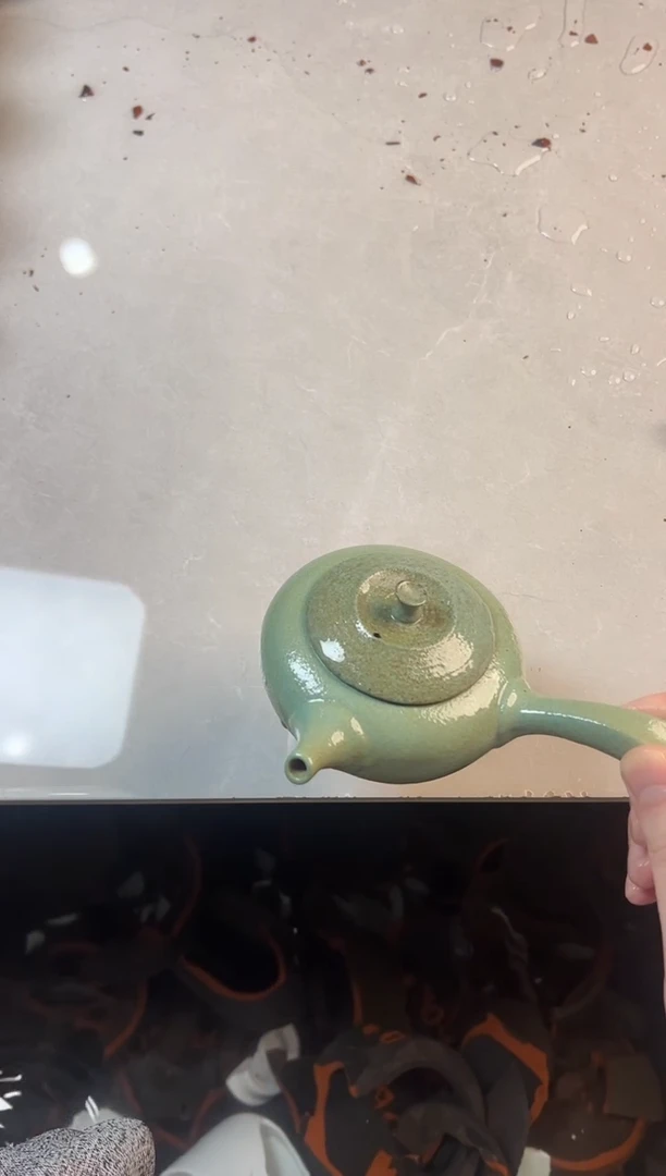 铁胎手把壶瑕疵壶不退不换