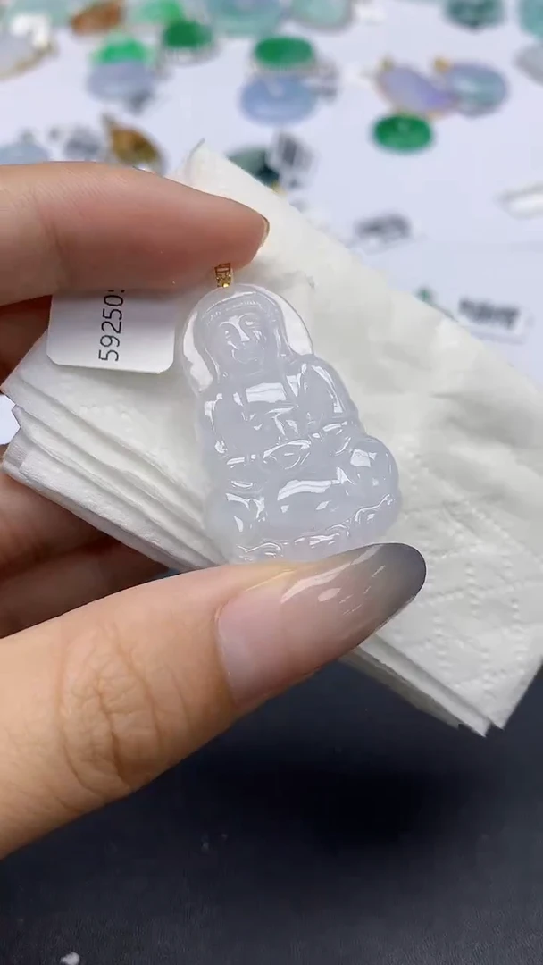 翡翠18K金镶嵌颈饰天然缅甸a货翡翠