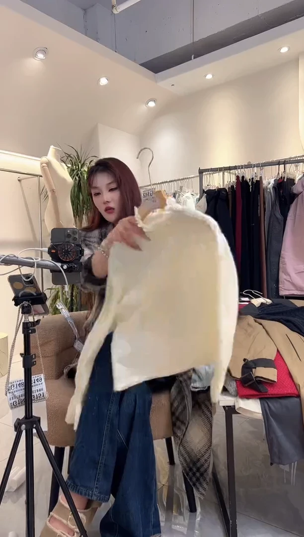 SG-秋冬新款服装服饰-142