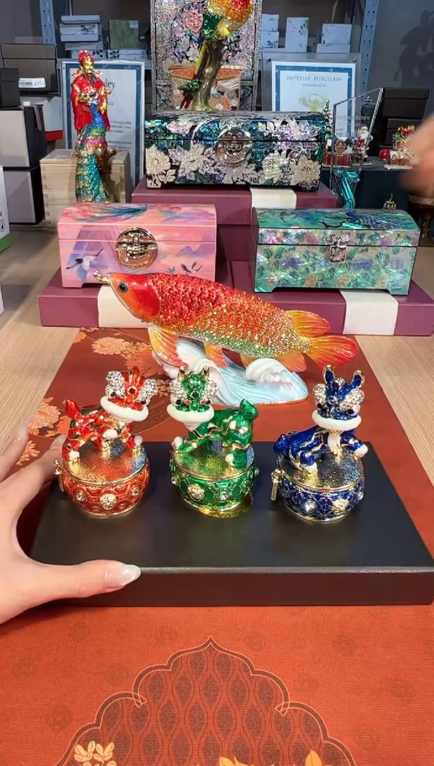 【闪购商品】杯249新款三只醒狮