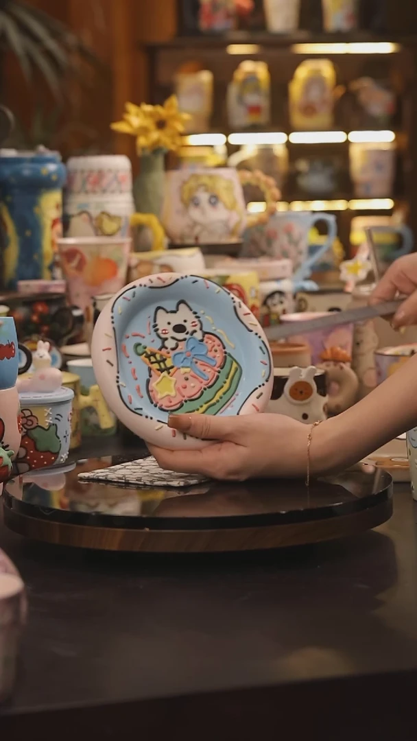 景德镇釉下彩绘设计师款式陶瓷