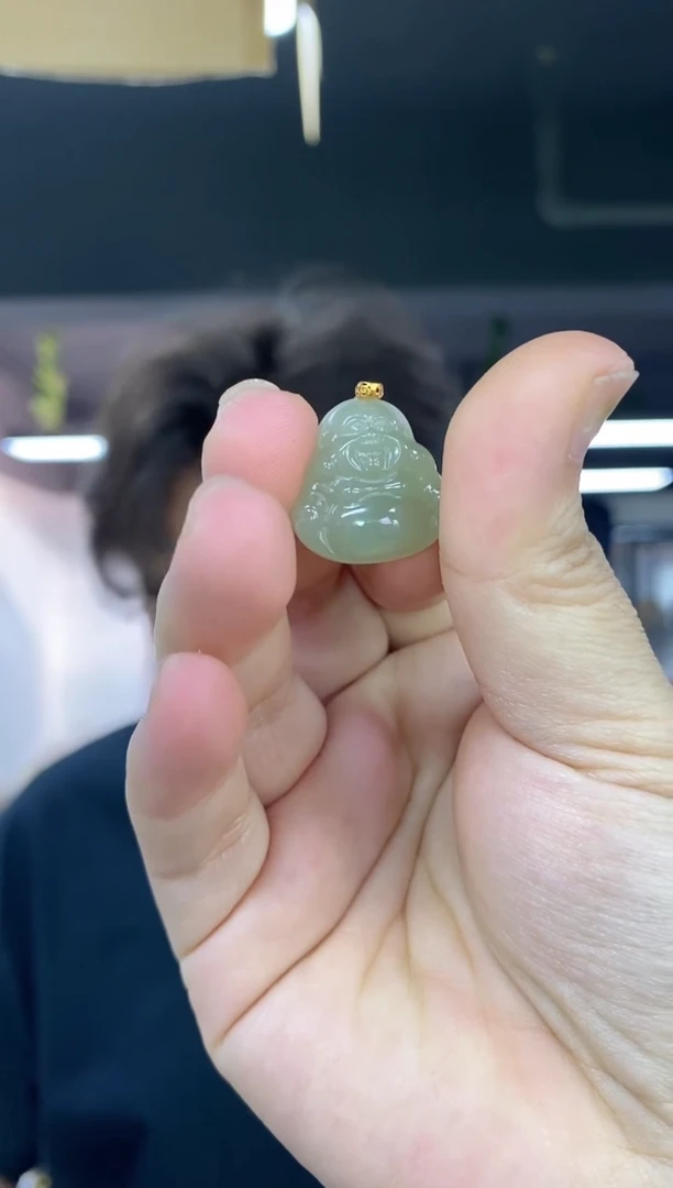 颈饰18K金镶嵌和田玉多样性发其一颜色微差