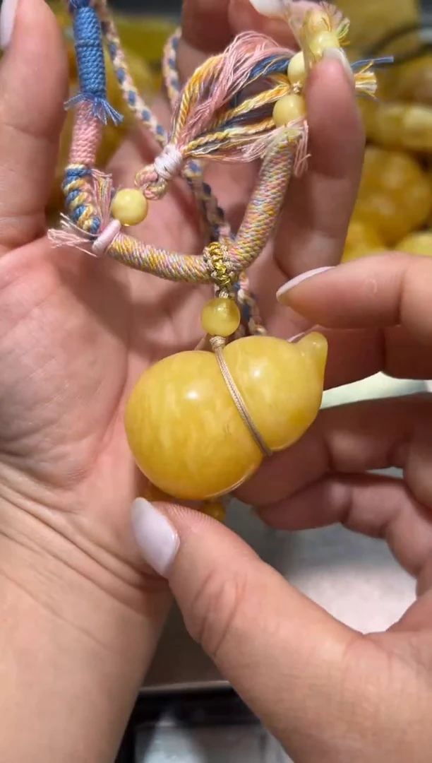 裸石琥珀未镶嵌琥珀蜜蜡吊坠