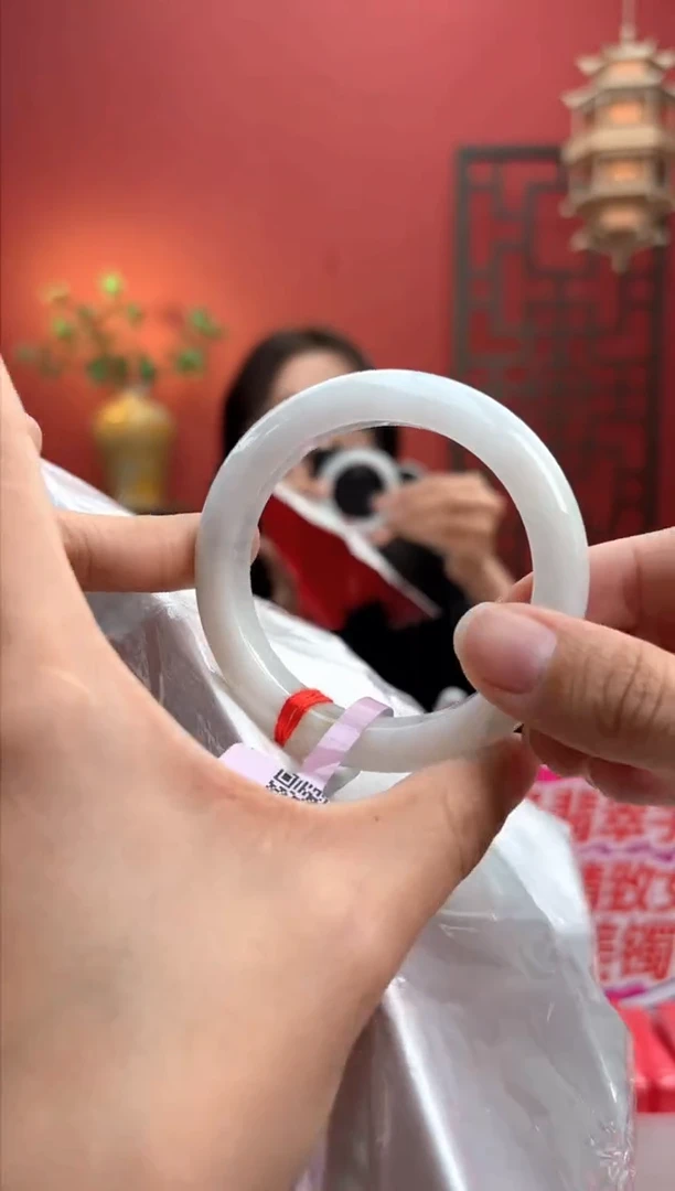 未镶嵌手镯翡翠翡翠手镯4