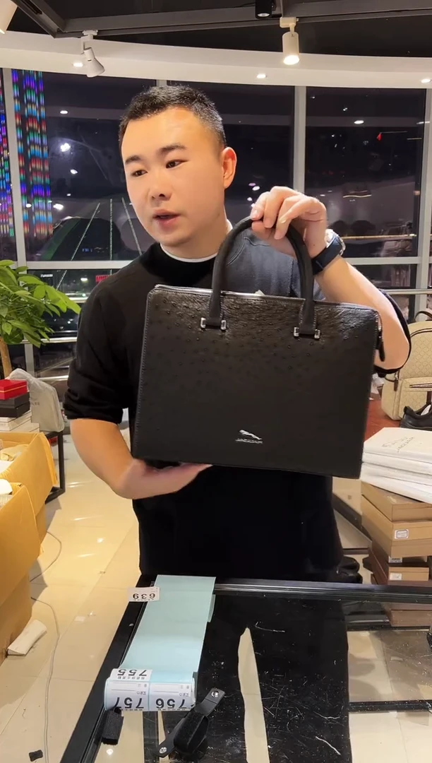 头层牛皮韩爵绅士包包皮具755