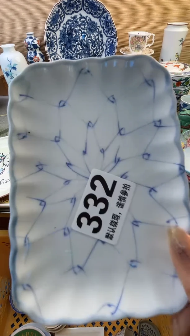 摆件蝶**犬摆件瓷器瓷器瓷器瓷器