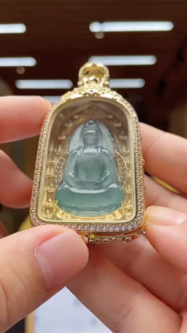 翡翠未镶嵌颈饰********4