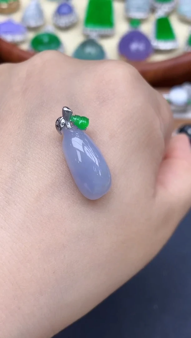 颈饰18K金镶嵌翡翠258-中国好珍宝