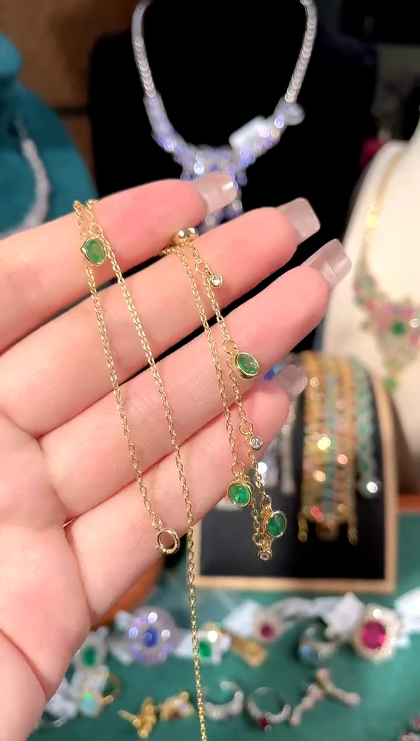 银S925镶嵌颈饰祖母绿项链