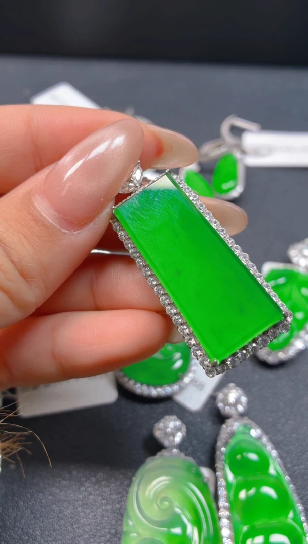 吊坠(不含链)银S925镶嵌翡翠11