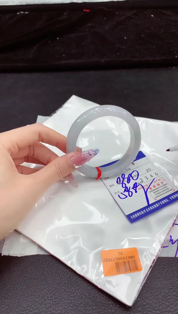 翡翠手镯未镶嵌111111111111