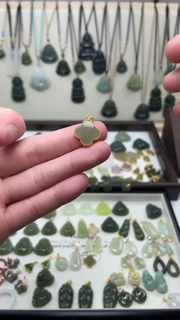 吊坠(不含链)银S925镶嵌和田玉吊坠(不含链) 银S925镶嵌 和田玉