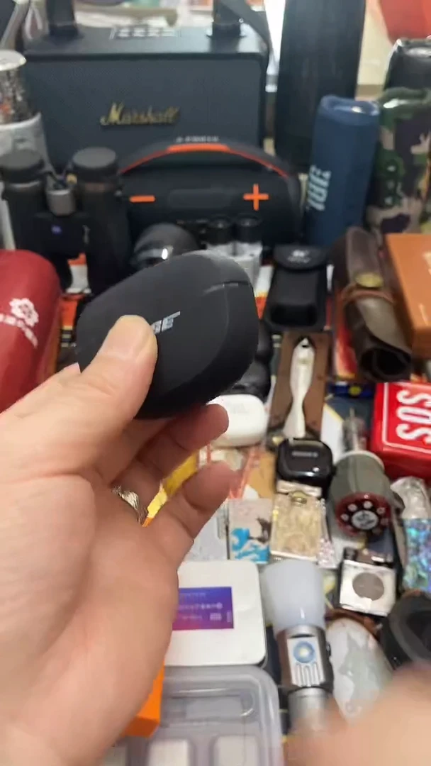 瓷片闪购商品 如图所示