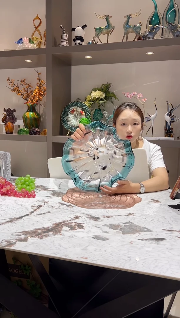 蓝色荷叶果盘 现货