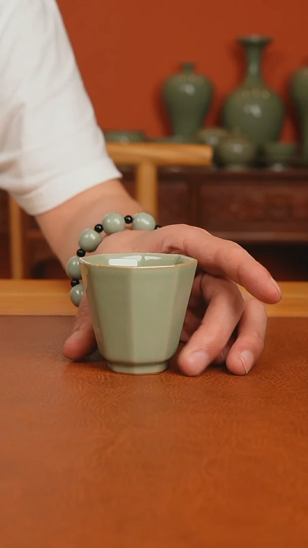 越窑秘色瓷小八方杯全品