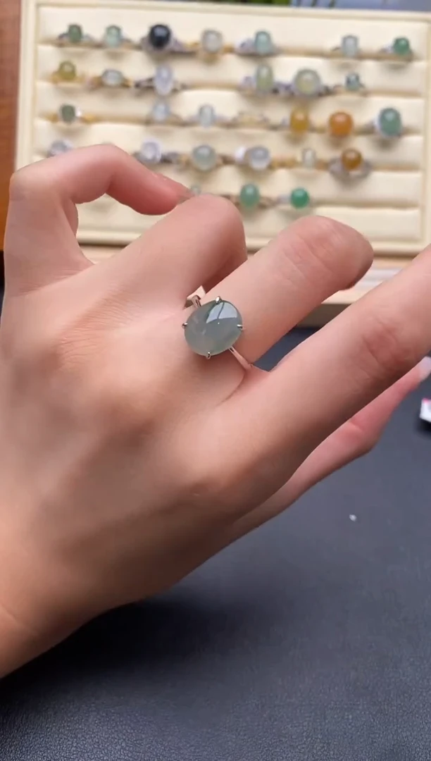 翡翠戒指银S925镶嵌4444444+3