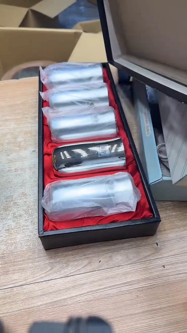 希****8485墨樱社专属定闪链接瓷