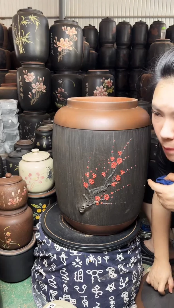 【闪购商品】壶瑕疵茶缸 红梅 高51cm 579