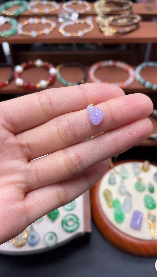 【闪购商品】翡翠吊坠(不含链)18K金镶嵌一个  JK633