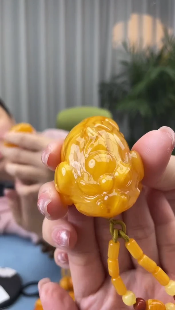 【闪购商品】蜜蜡珠宝奇石未镶嵌假一罚十，发一件031