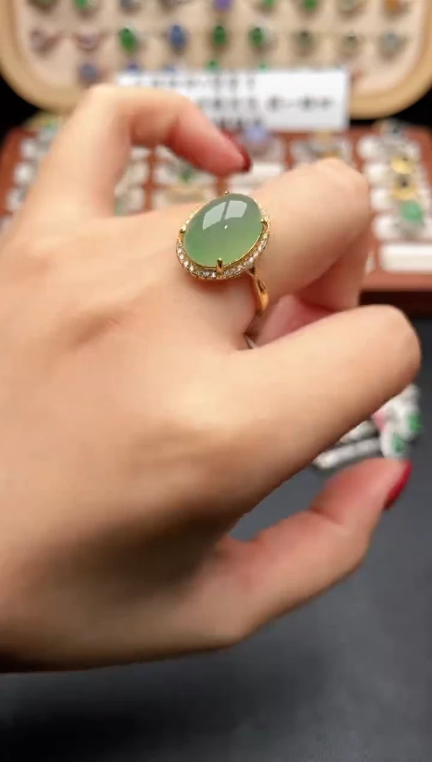 银S925镶嵌戒指翡翠一物一证一礼盒