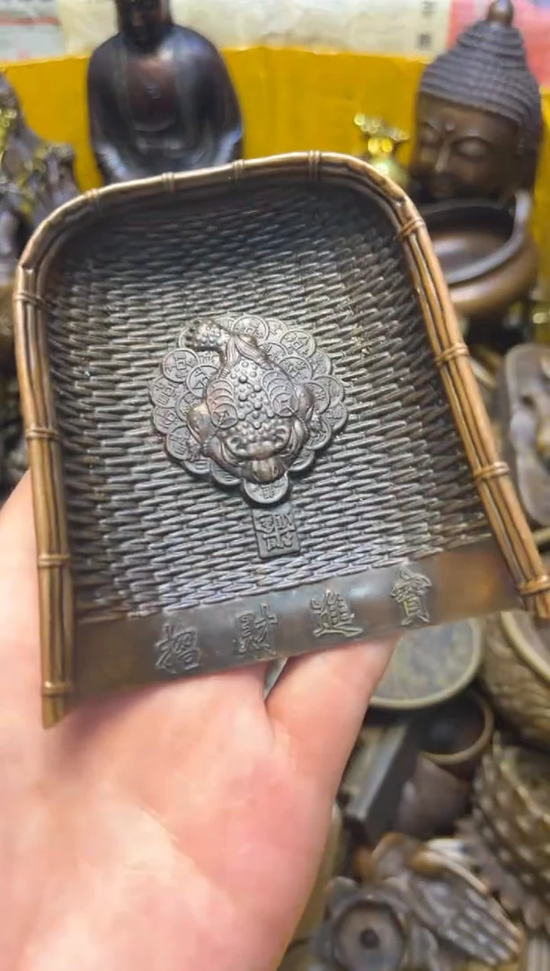 精美铜器，点击下单