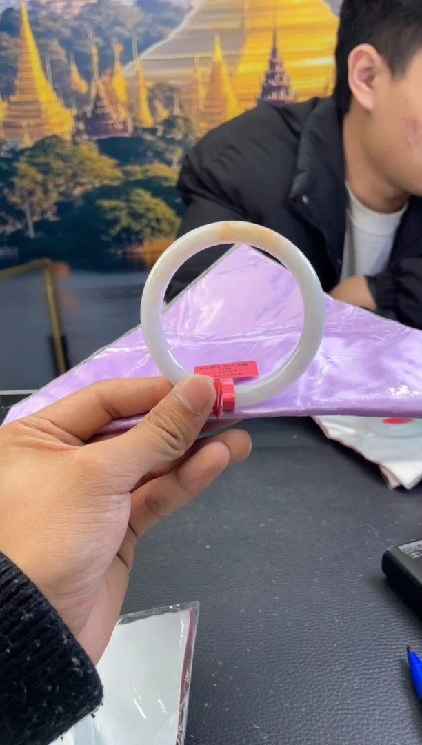 未镶嵌手镯翡翠偌*1