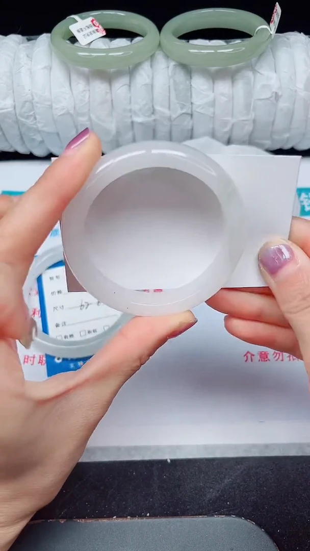 未镶嵌手镯石英质玉102-52/53