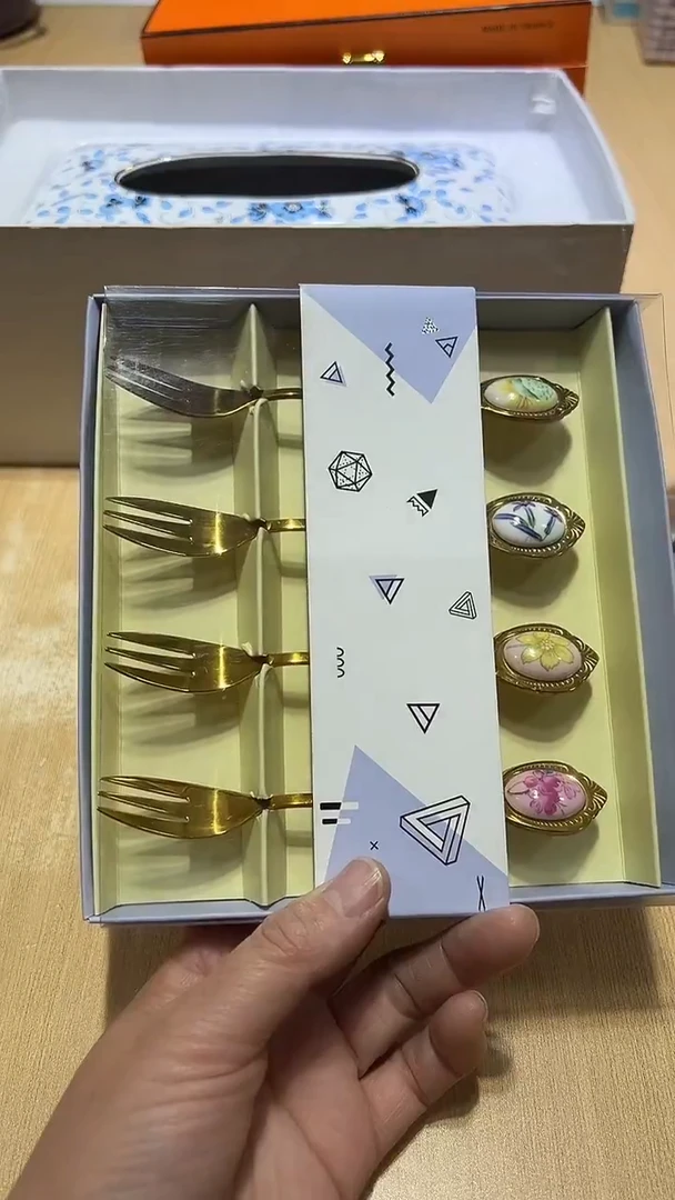 瓷片生活的本意就是开心@@1