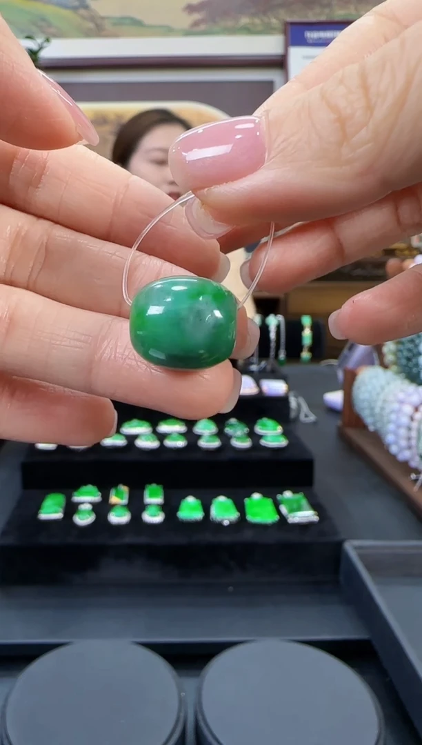 颈饰未镶嵌翡翠Y2194   路路通