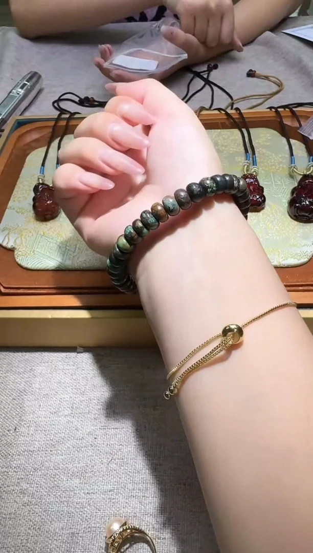 手链多样性发一件 390