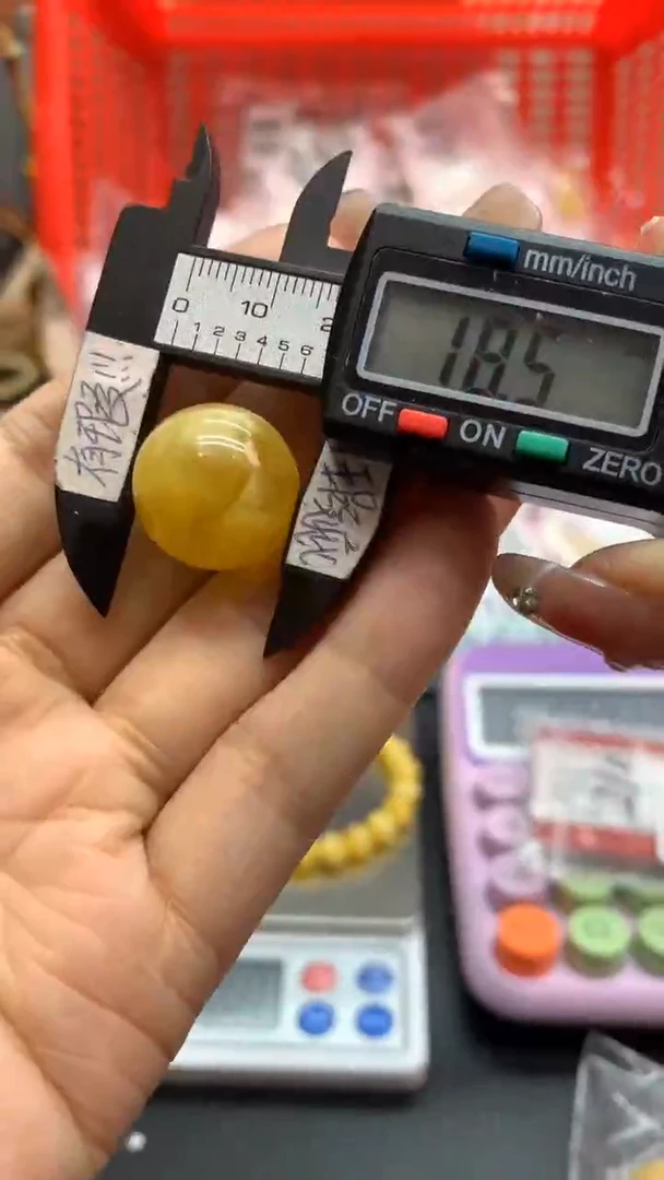 未镶嵌琥珀珠宝奇石2740