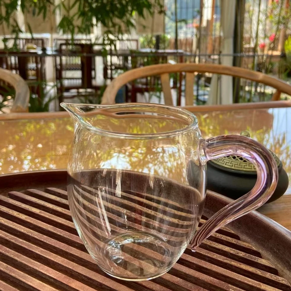 0201-玻璃公道杯手工家用大容量主人杯月牙耐热分茶木把
