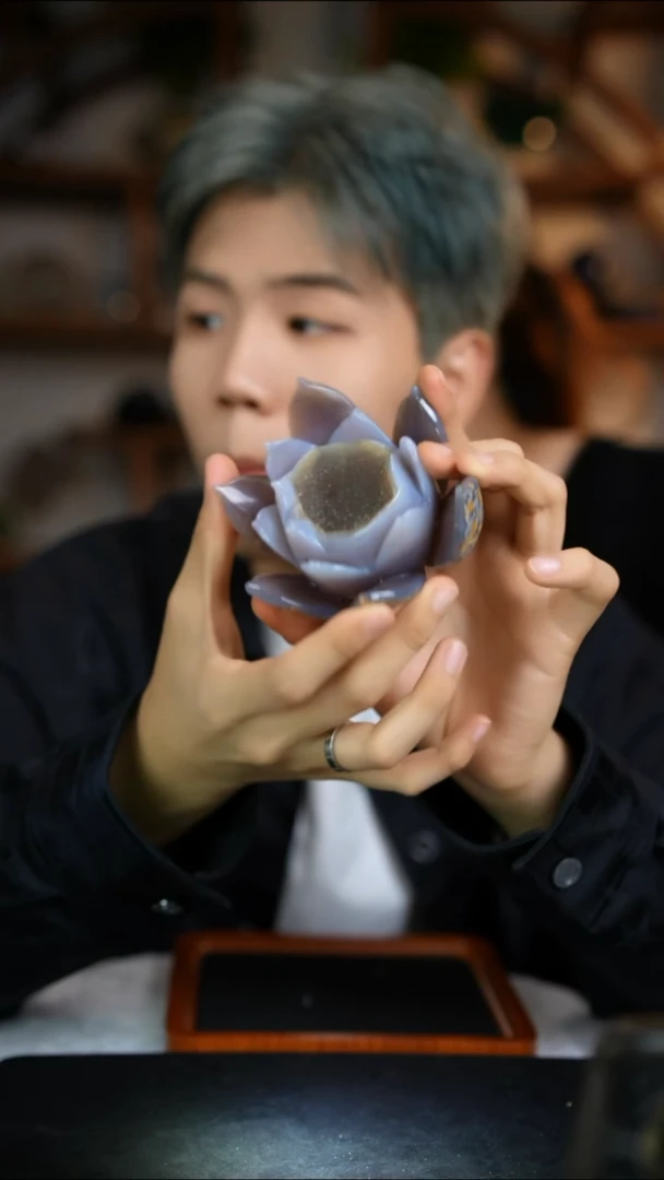 未镶嵌玛瑙摆件玛瑙莲花D646