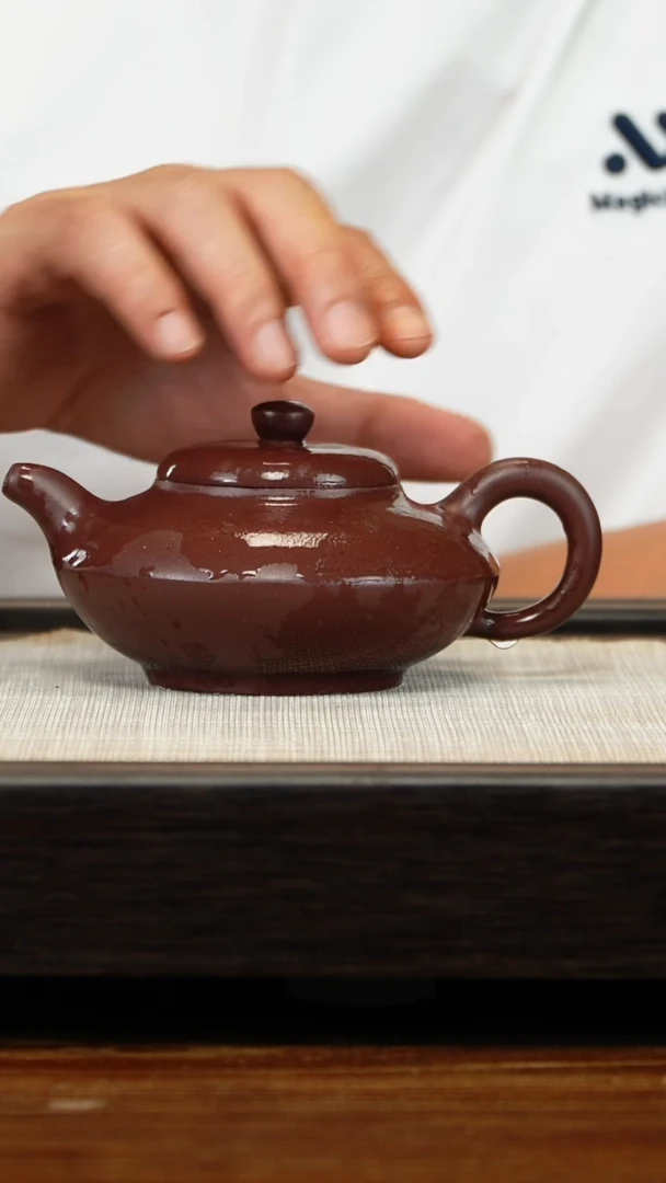 茶壶紫砂紫泥刻绘合欢