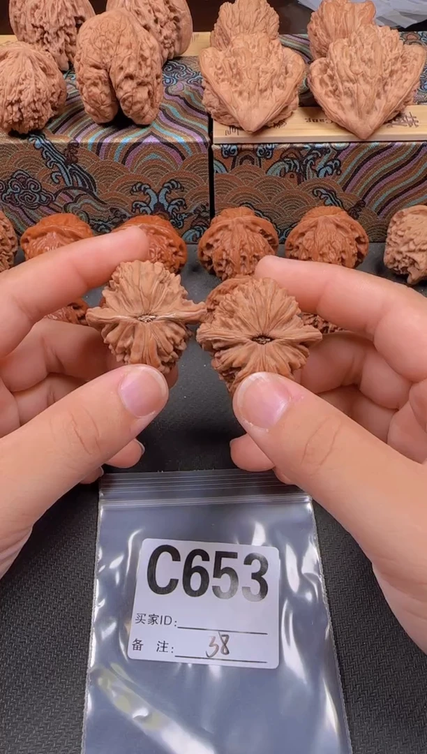 吊坠文玩核桃38秦皇楼653