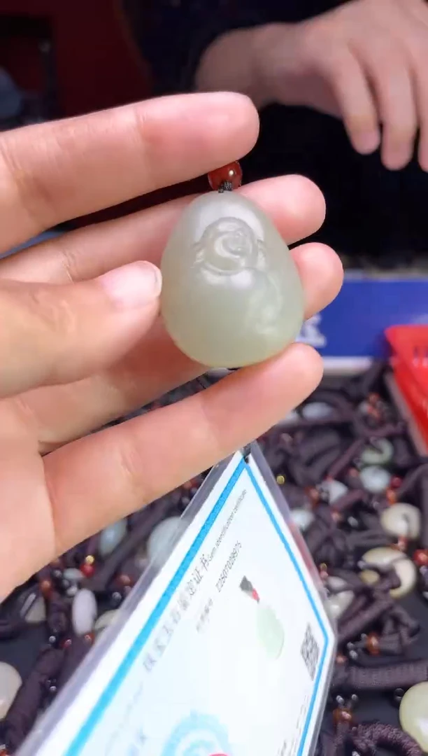 未镶嵌和田玉挂件1