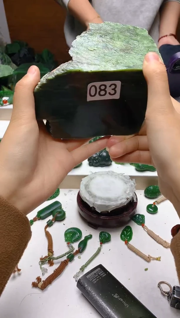 未镶嵌和田玉珠宝半成品1