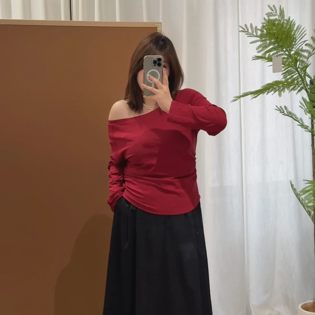 大码胖妹妹春季新款显瘦大圆领可斜肩韩系气质百搭长袖T恤